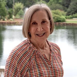 Meet your Posher, Elaine